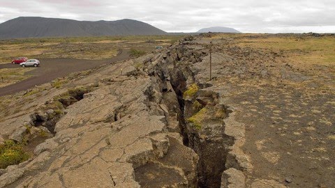 Meraba Sesar Cileunyi-Tanjungsari Pemicu Gempa Merusak di Sumedang